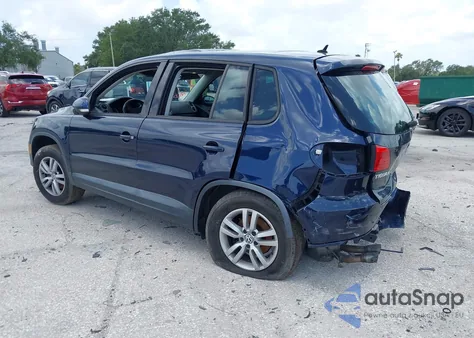 2013 Volkswagen Tiguan S z USA, uszkodzony, nr VIN WVGAV3AX5DW620778